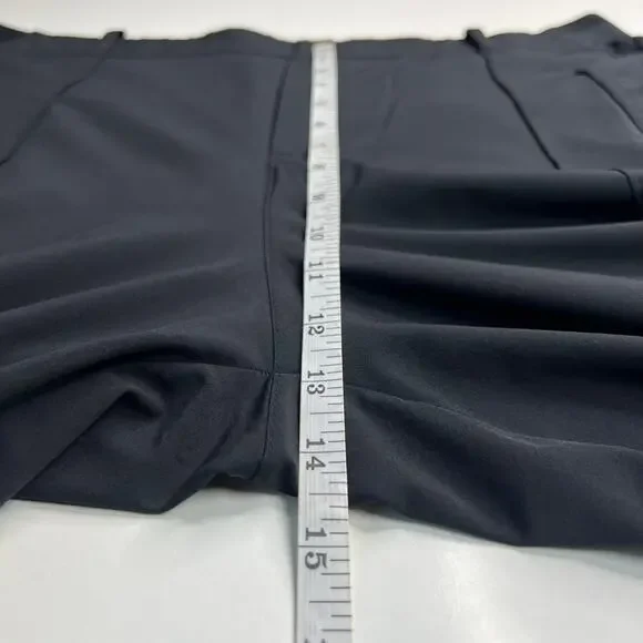 Athleta Women's Cargo Pull-on Black Athletic Pants Straight Let Casual Size 16 - Picture 5 of 9